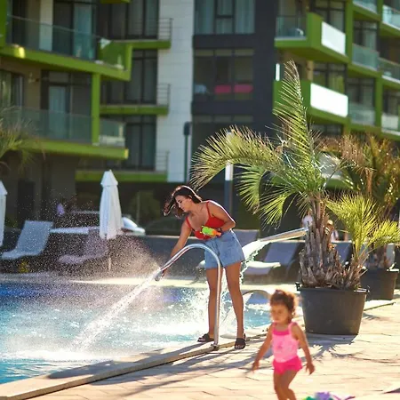 Oliver Pool & Mamaia Nord Lägenhet 3*