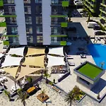 Oliver Pool & Mamaia Nord Appartement 3*