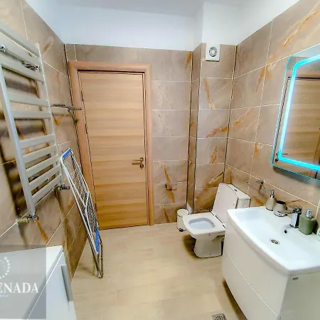 Oliver Pool & Mamaia Nord Apartamento 3*