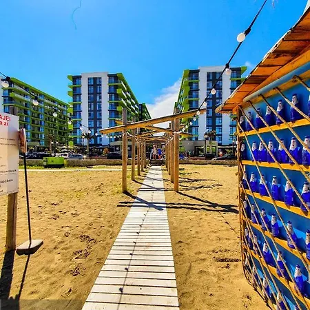 Oliver Pool & Mamaia Nord